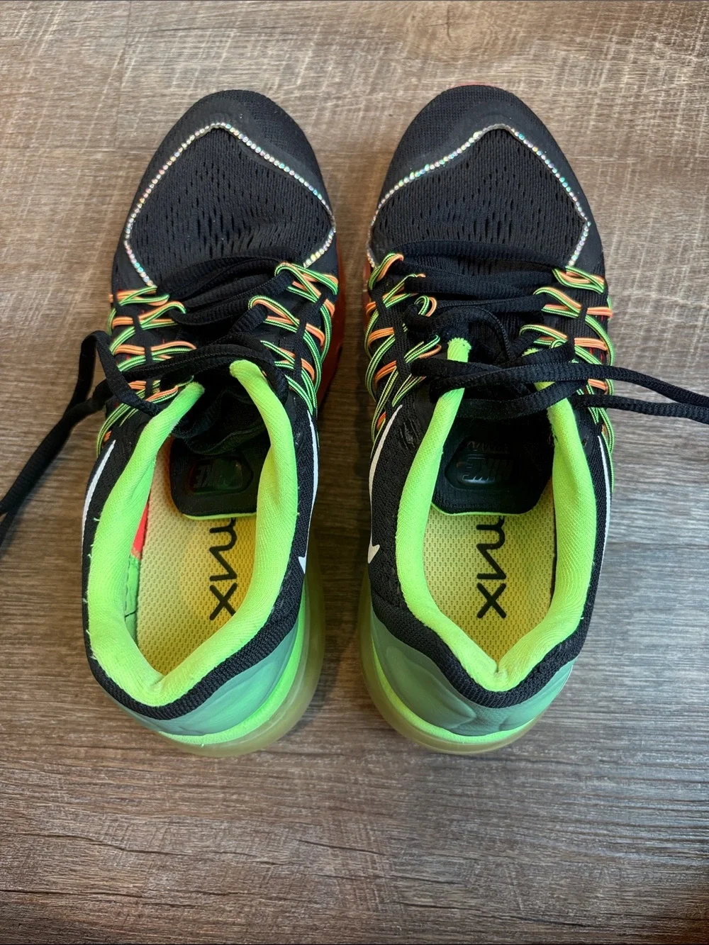 Nike Air Max Running Shoes Women's Size 6.5 Hyper Punch Lime